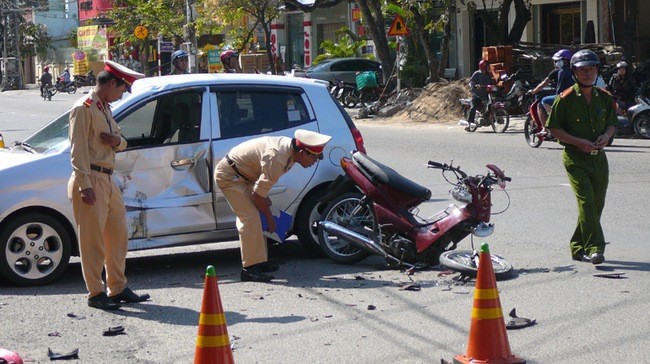 41 người thiệt mạng vì TNGT trong ngày thứ 3 của kỳ nghỉ lễ ảnh 1 41 người thiệt mạng vì TNGT trong ngày thứ 3 của kỳ nghỉ lễ ảnh 1