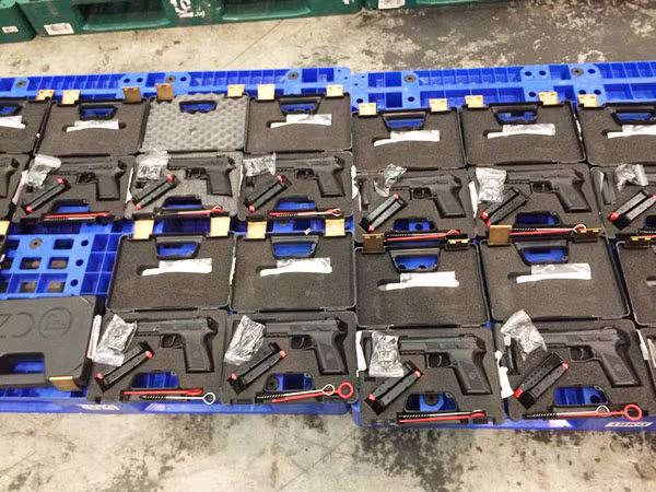 Vụ bắt giữ gần 100 khẩu súng quân dụng: Không có chuyện chuyển nhầm ảnh 1