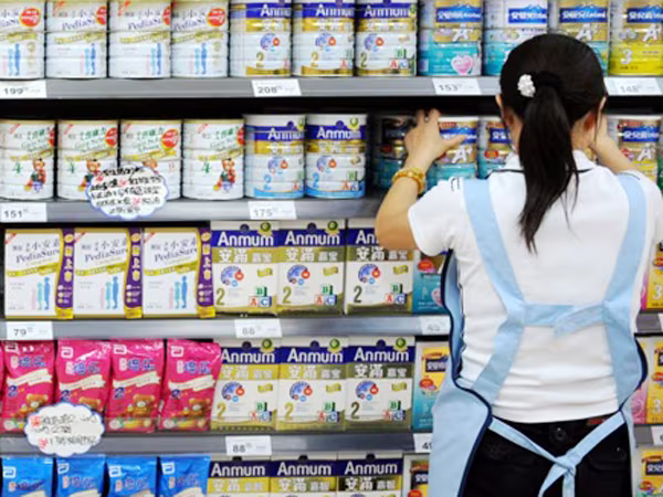 Hải quan phản hồi về việc truy thu thuế đối với 8 doanh nghiệp sữa ảnh 1