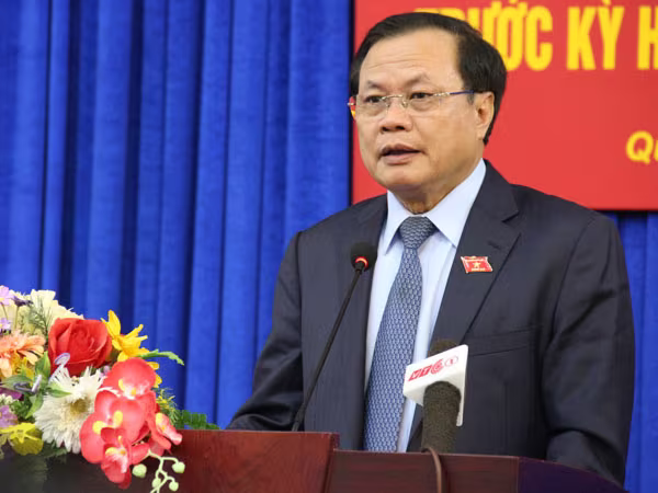 Đoàn đại biểu Quốc hội TP Hà Nội tiếp xúc cử tri trước kỳ họp thứ 11 ảnh 1