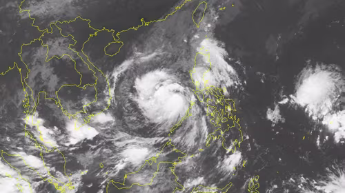 Áp thấp nhiệt đới mạnh lên thành bão, uy hiếp Bình Định - Ninh Thuận ảnh 1 Áp thấp nhiệt đới mạnh lên thành bão, uy hiếp Bình Định - Ninh Thuận ảnh 1