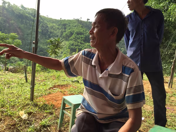 Đẫm nước mắt đám tang các nạn nhân bị sát hại ở Yên Bái ảnh 2