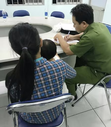 Khám phá vụ "phi công trẻ" bắt cóc con của người tình mang bán 3 triệu đồng ảnh 1 Khám phá vụ "phi công trẻ" bắt cóc con của người tình mang bán 3 triệu đồng ảnh 1