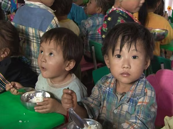 Chắp cánh ước mơ cho học sinh nghèo vùng cao ảnh 5 Chắp cánh ước mơ cho học sinh nghèo vùng cao ảnh 5