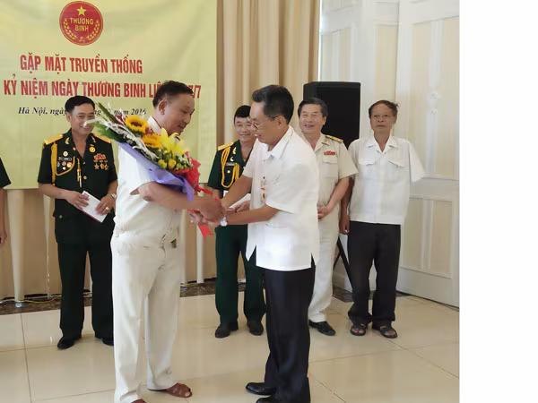 Sáng mãi đạo lý uống nước, nhớ nguồn ảnh 2