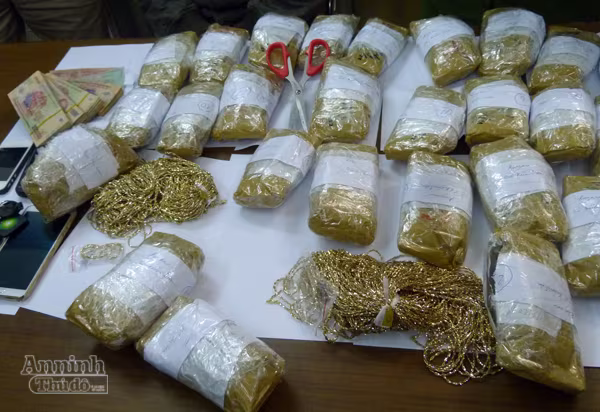 Khám phá vụ buôn bán 33,5kg vàng Trung Quốc nhập lậu ảnh 3