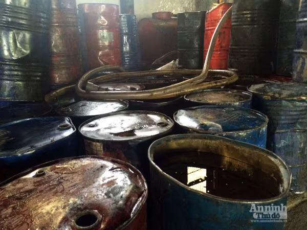 Có gì bên trong cơ sở kinh doanh mỡ động vật không rõ nguồn gốc? ảnh 10 Có gì bên trong cơ sở kinh doanh mỡ động vật không rõ nguồn gốc? ảnh 10