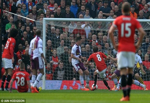 Ngược dòng đả bại Aston Villa, M.U tìm lại nụ cười ảnh 2 Ngược dòng đả bại Aston Villa, M.U tìm lại nụ cười ảnh 2