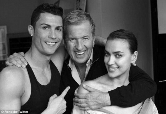 Ronaldo cùng bồ siêu mẫu đầu quân cho Vogue ảnh 1 Ronaldo cùng bồ siêu mẫu đầu quân cho Vogue ảnh 1
