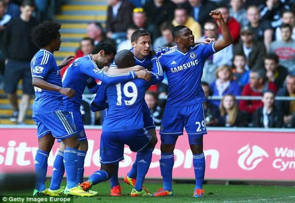 “Người hùng” Demba Ba  ảnh 4