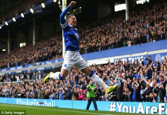 Ngược dòng đả bại Everton, Man City soán ngôi Liverpool ảnh 2 Ngược dòng đả bại Everton, Man City soán ngôi Liverpool ảnh 2