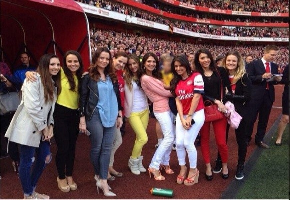 Dàn WAGs thành London khoe sắc ảnh 4 Dàn WAGs thành London khoe sắc ảnh 4