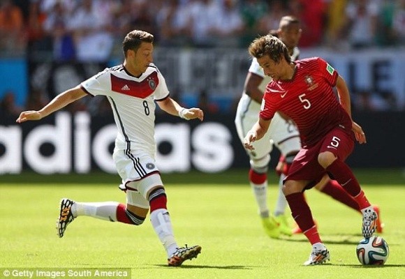 Muller lập hat-trick, Xe tăng Đức “nghiền nát” Bồ Đào Nha ảnh 1 Muller lập hat-trick, Xe tăng Đức “nghiền nát” Bồ Đào Nha ảnh 1