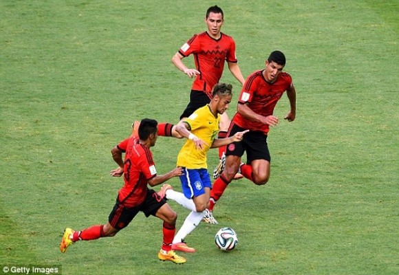 Brazil vs Mexico – Đôi công và chia điểm ảnh 3 Brazil vs Mexico – Đôi công và chia điểm ảnh 3