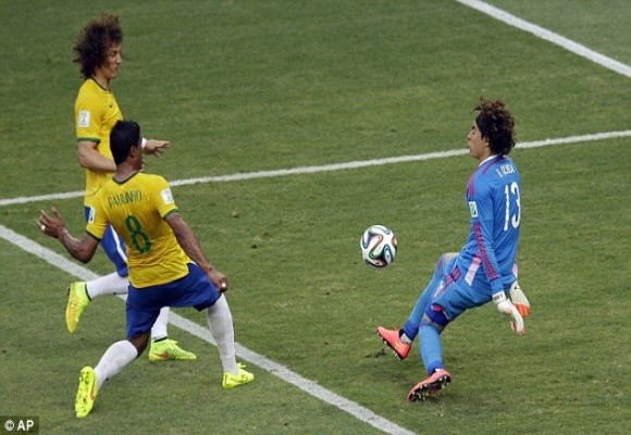 Brazil vs Mexico – Đôi công và chia điểm ảnh 4 Brazil vs Mexico – Đôi công và chia điểm ảnh 4