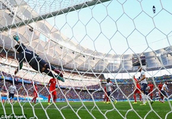 Thắng dễ Thụy Sĩ 5-2, Pháp sớm giành vé vào vòng 16 đội ảnh 2 Thắng dễ Thụy Sĩ 5-2, Pháp sớm giành vé vào vòng 16 đội ảnh 2