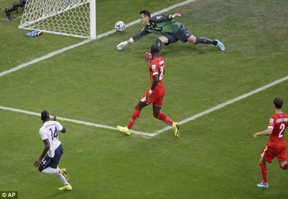 Thắng dễ Thụy Sĩ 5-2, Pháp sớm giành vé vào vòng 16 đội ảnh 3 Thắng dễ Thụy Sĩ 5-2, Pháp sớm giành vé vào vòng 16 đội ảnh 3