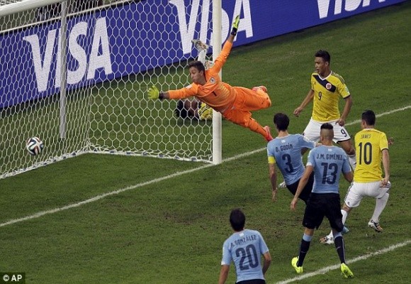 Siêu phẩm của James Rodriguez đưa Colombia vào tứ kết ảnh 4 Siêu phẩm của James Rodriguez đưa Colombia vào tứ kết ảnh 4