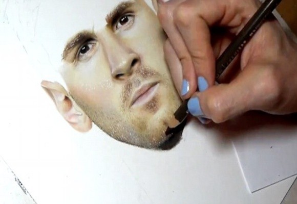 Choáng với bức vẽ chân dung Messi như thật bằng bút chì màu ảnh 1 Choáng với bức vẽ chân dung Messi như thật bằng bút chì màu ảnh 1
