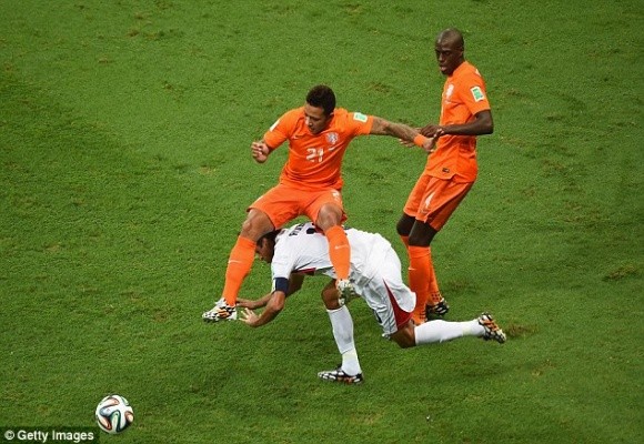 Vào sân 1 phút, người hùng Tim Krul giúp Hà Lan loại Costa Rica ở loạt “đấu súng” ảnh 1 Vào sân 1 phút, người hùng Tim Krul giúp Hà Lan loại Costa Rica ở loạt “đấu súng” ảnh 1