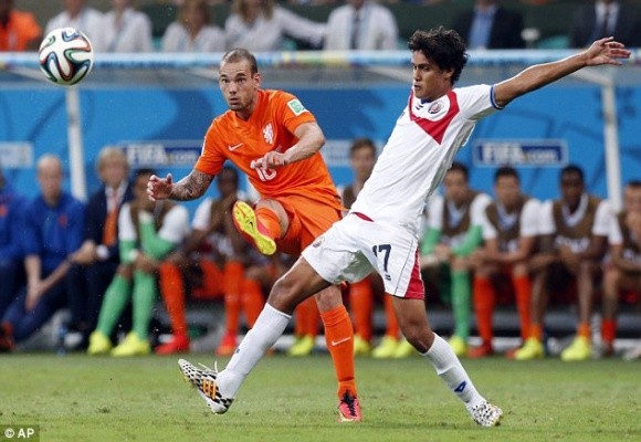 Vào sân 1 phút, người hùng Tim Krul giúp Hà Lan loại Costa Rica ở loạt “đấu súng” ảnh 4 Vào sân 1 phút, người hùng Tim Krul giúp Hà Lan loại Costa Rica ở loạt “đấu súng” ảnh 4