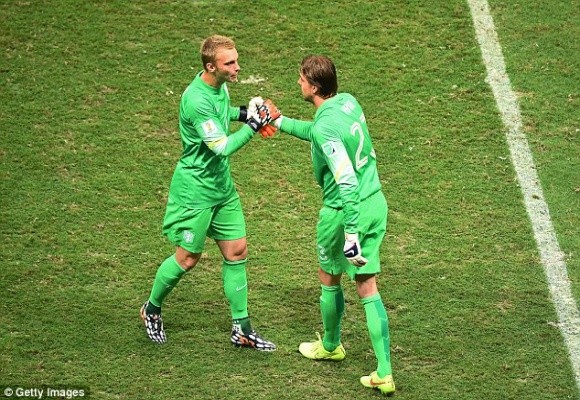 Vào sân 1 phút, người hùng Tim Krul giúp Hà Lan loại Costa Rica ở loạt “đấu súng” ảnh 6 Vào sân 1 phút, người hùng Tim Krul giúp Hà Lan loại Costa Rica ở loạt “đấu súng” ảnh 6