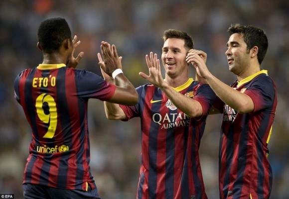 Chiêm ngưỡng pha kiến tạo kinh điển của Messi trong “ngày của Deco” ảnh 2 Chiêm ngưỡng pha kiến tạo kinh điển của Messi trong “ngày của Deco” ảnh 2