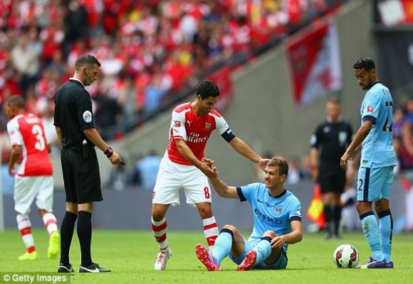 Siêu phẩm của Giroud giúp Pháo thủ “kết liễu” Man City ảnh 5 Siêu phẩm của Giroud giúp Pháo thủ “kết liễu” Man City ảnh 5