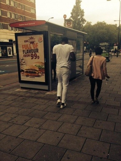“Tia chớp đen” Usain Bolt gãy răng sau đêm “ăn chơi, thác loạn” ở London ảnh 7 “Tia chớp đen” Usain Bolt gãy răng sau đêm “ăn chơi, thác loạn” ở London ảnh 7