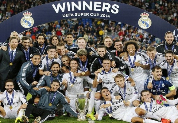 Ronaldo lập cú đúp trong ngày “dải ngân hà” tỏa sáng ảnh 7 Ronaldo lập cú đúp trong ngày “dải ngân hà” tỏa sáng ảnh 7