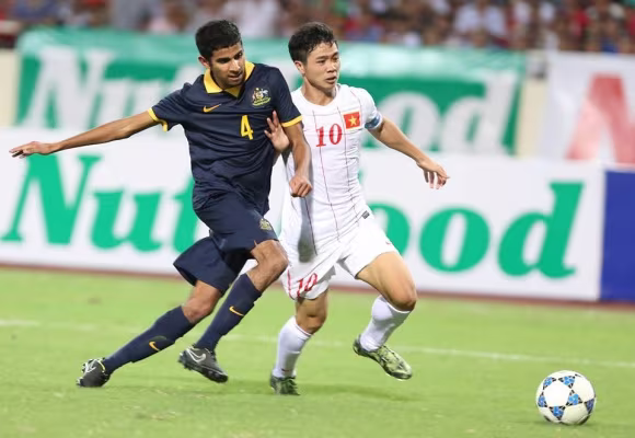 Công Phượng và món quà gây “bão mạng” ảnh 2 Công Phượng và món quà gây “bão mạng” ảnh 2