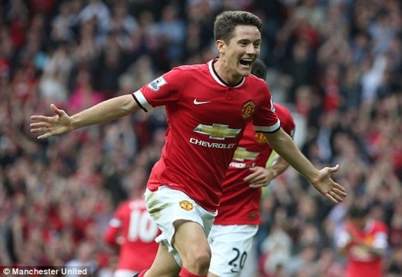 Di Maria toả sáng, M.U 4-4-2 giành thắng lợi đầu tiên ảnh 3 Di Maria toả sáng, M.U 4-4-2 giành thắng lợi đầu tiên ảnh 3