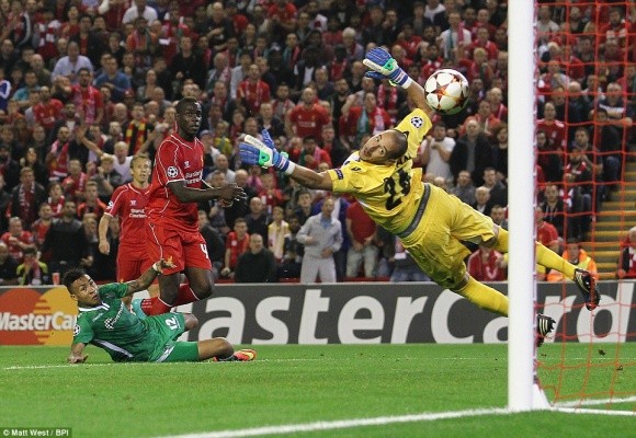 Balotelli ăn mừng như đứa trẻ sau pha lập công đầu tiên cho Liverpool ảnh 1 Balotelli ăn mừng như đứa trẻ sau pha lập công đầu tiên cho Liverpool ảnh 1