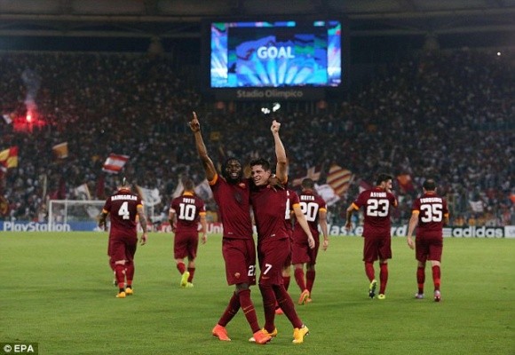 Thảm bại ở Roma, hooligan Nga lao vào “tẩn” các tifosi trên khán đài ảnh 1 Thảm bại ở Roma, hooligan Nga lao vào “tẩn” các tifosi trên khán đài ảnh 1