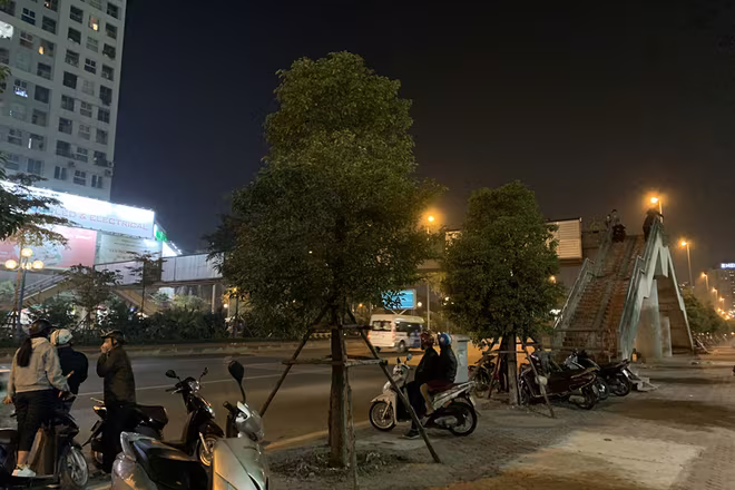 [TRỰC TIẾP] Chào đón những "người hùng" làm nên chiến thắng lịch sử tại SEA Games 30 ảnh 38