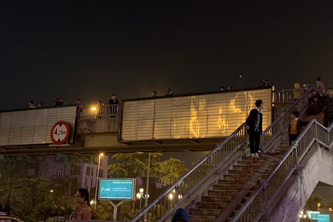 [TRỰC TIẾP] Chào đón những "người hùng" làm nên chiến thắng lịch sử tại SEA Games 30 ảnh 42