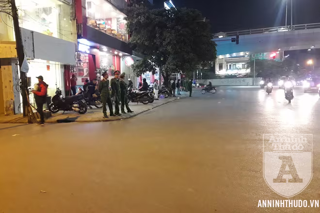 [TRỰC TIẾP] Chào đón những "người hùng" làm nên chiến thắng lịch sử tại SEA Games 30 ảnh 44