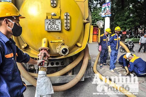 Giao lưu trực tuyến "An toàn mùa mưa bão" ảnh 31 Giao lưu trực tuyến "An toàn mùa mưa bão" ảnh 31