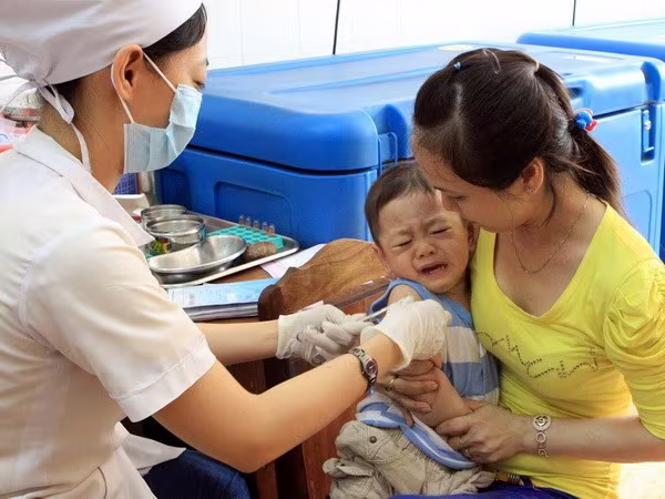 Giao lưu trực tuyến: "Những điều cần biết khi tiêm vaccine sởi - rubella cho trẻ 1 đến 5 tuổi" ảnh 23 Giao lưu trực tuyến: "Những điều cần biết khi tiêm vaccine sởi - rubella cho trẻ 1 đến 5 tuổi" ảnh 23