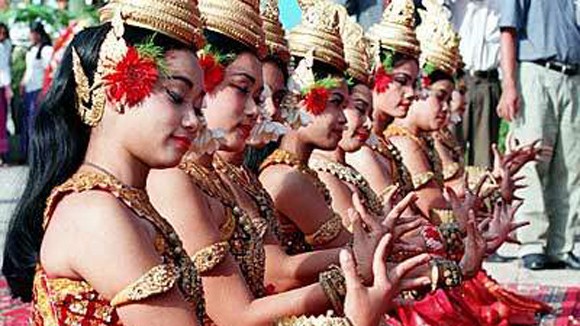 Trước khi kết hôn phải biết hút thuốc lá ảnh 1 Trước khi kết hôn phải biết hút thuốc lá ảnh 1
