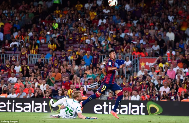 Suarez lu mờ trước sao trẻ Barcelona B trong trận ra mắt ảnh 5 Suarez lu mờ trước sao trẻ Barcelona B trong trận ra mắt ảnh 5