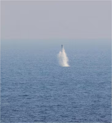 Ấn Độ là nước đầu tiên có tên lửa hành trình siêu âm trên tàu ngầm ảnh 2