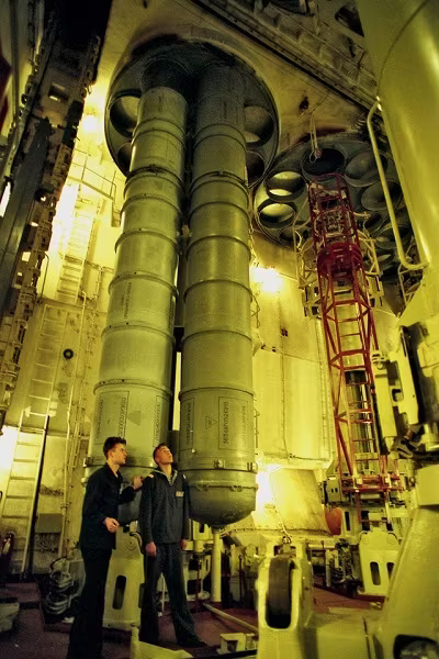 Tuần dương hạm Moskva “át vía” dàn chiến hạm Mỹ ảnh 4 Tuần dương hạm Moskva “át vía” dàn chiến hạm Mỹ ảnh 4