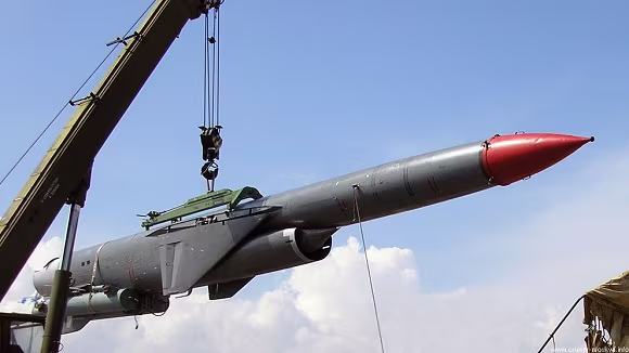 Tuần dương hạm Moskva “át vía” dàn chiến hạm Mỹ ảnh 3 Tuần dương hạm Moskva “át vía” dàn chiến hạm Mỹ ảnh 3
