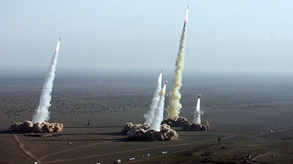 Mỹ xuống thang ở Syria nhưng không quên “dằn mặt” Iran ảnh 1 Mỹ xuống thang ở Syria nhưng không quên “dằn mặt” Iran ảnh 1