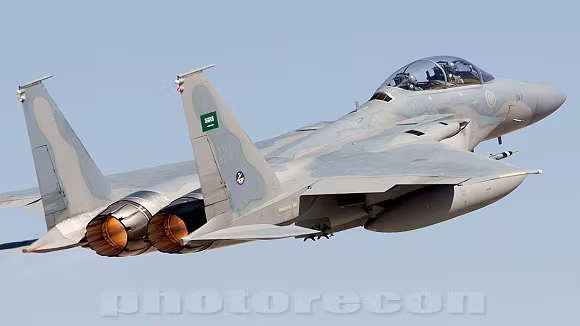 Choáng với bản kê 11 tỷ USD vũ khí, Mỹ bán cho UAE và Saudi Arabia ảnh 2 Choáng với bản kê 11 tỷ USD vũ khí, Mỹ bán cho UAE và Saudi Arabia ảnh 2
