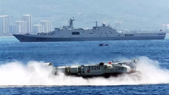 Malaysia lập căn cứ hải quân, chặn Trung Quốc ở James Shoal ảnh 1 Malaysia lập căn cứ hải quân, chặn Trung Quốc ở James Shoal ảnh 1