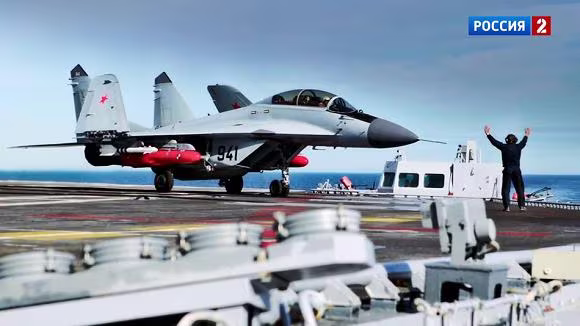 Trung Quốc "lại thấy mình nhỏ bé" vì không thể địch nổi MiG-29K Ấn Độ ảnh 1 Trung Quốc "lại thấy mình nhỏ bé" vì không thể địch nổi MiG-29K Ấn Độ ảnh 1