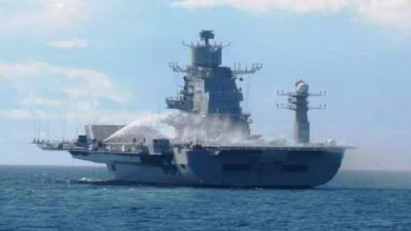 LHA-6 America “đè bẹp” tàu sân bay Nga, Trung, Ấn (1) ảnh 3 LHA-6 America “đè bẹp” tàu sân bay Nga, Trung, Ấn (1) ảnh 3
