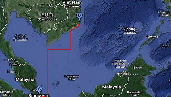 8h tối nay, tàu ngầm Kilo vào cảng Cam Ranh? ảnh 1